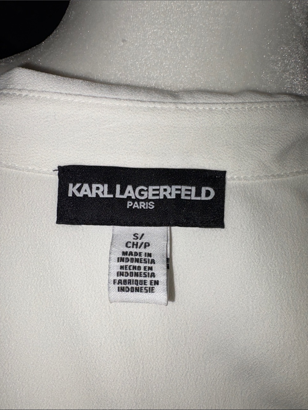 Karl Lagerfeld Paris Motif Logo Fashion Blouse NWOT - Picture 5 of 7